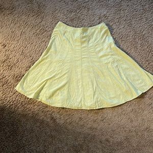 Beautiful boutique light green spring skirt!